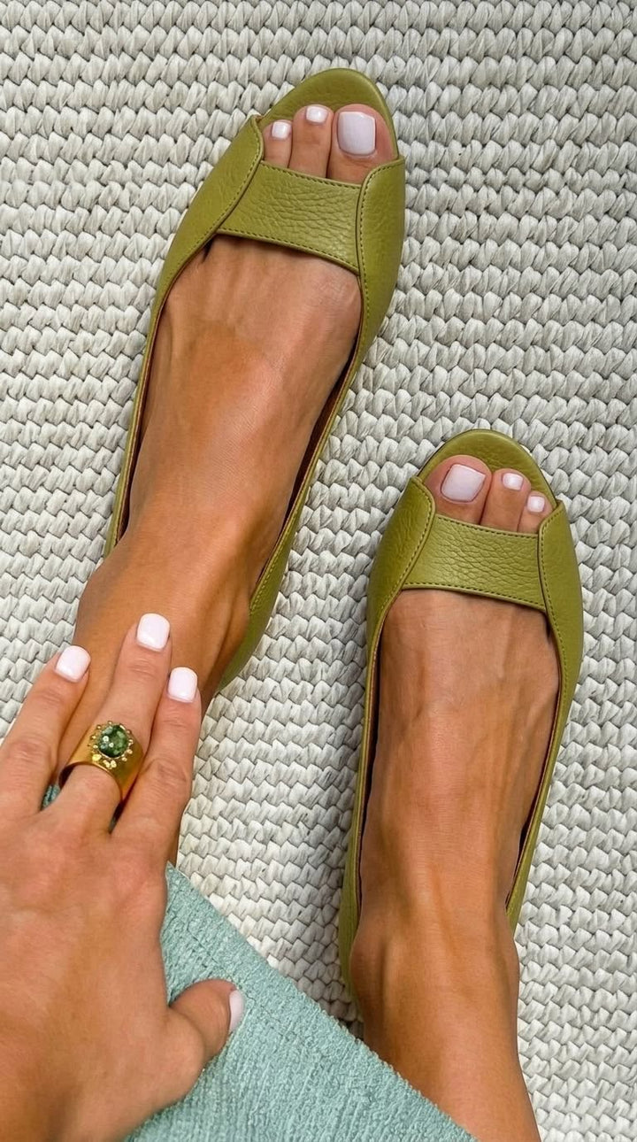 Adelina™ Comfort Golden Sandals