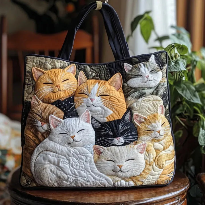 Noelle™  Sleeping Kittens