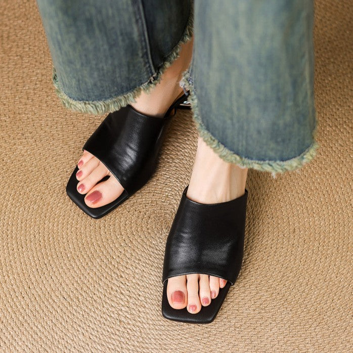 VIRELLE™ Curve Leather Mule
