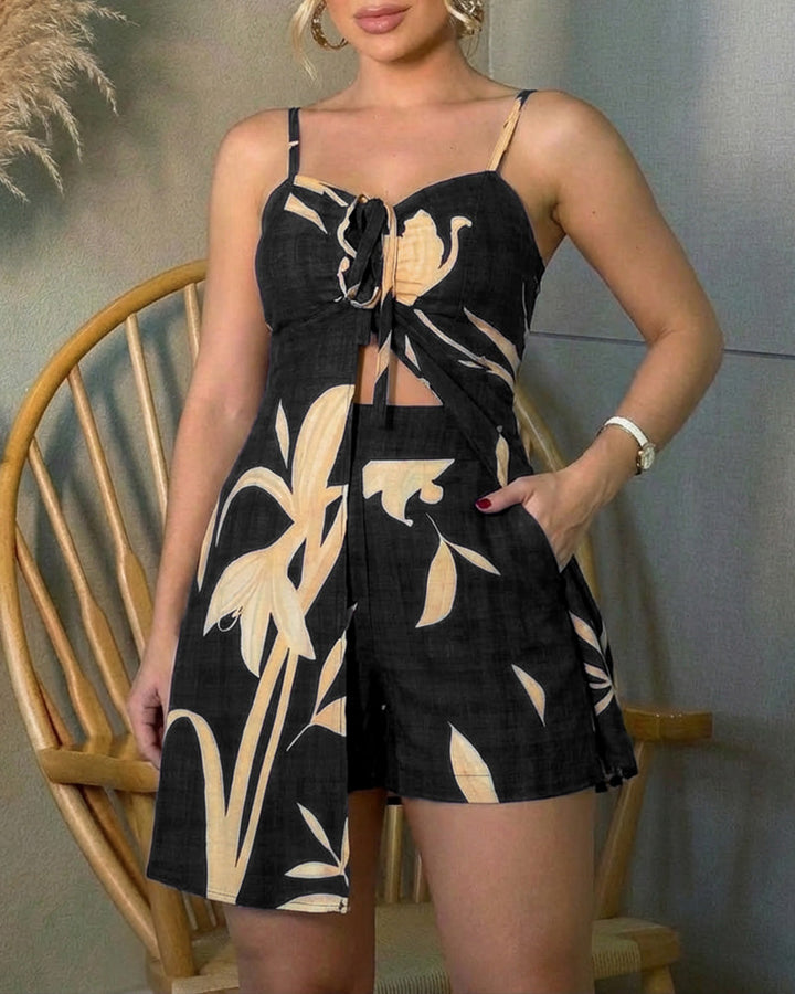 Isla™ Tropical Tie-Front Short Set