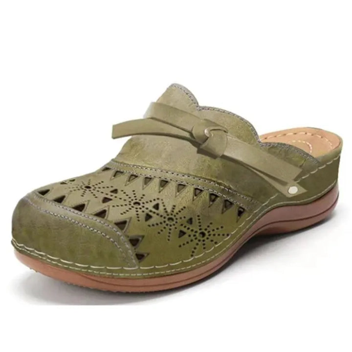 Lyra™ Orthopedic Comfort Clogs