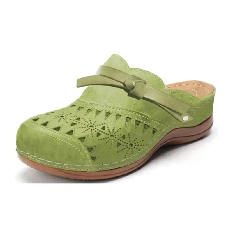 Lyra™ Orthopedic Comfort Clogs