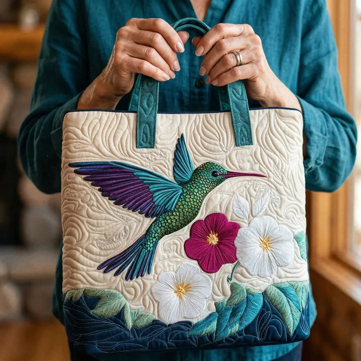 Vera™ Hummingbird and White Flower